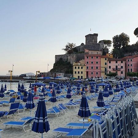 Comodo Al Mare Lerici Bagian luar foto