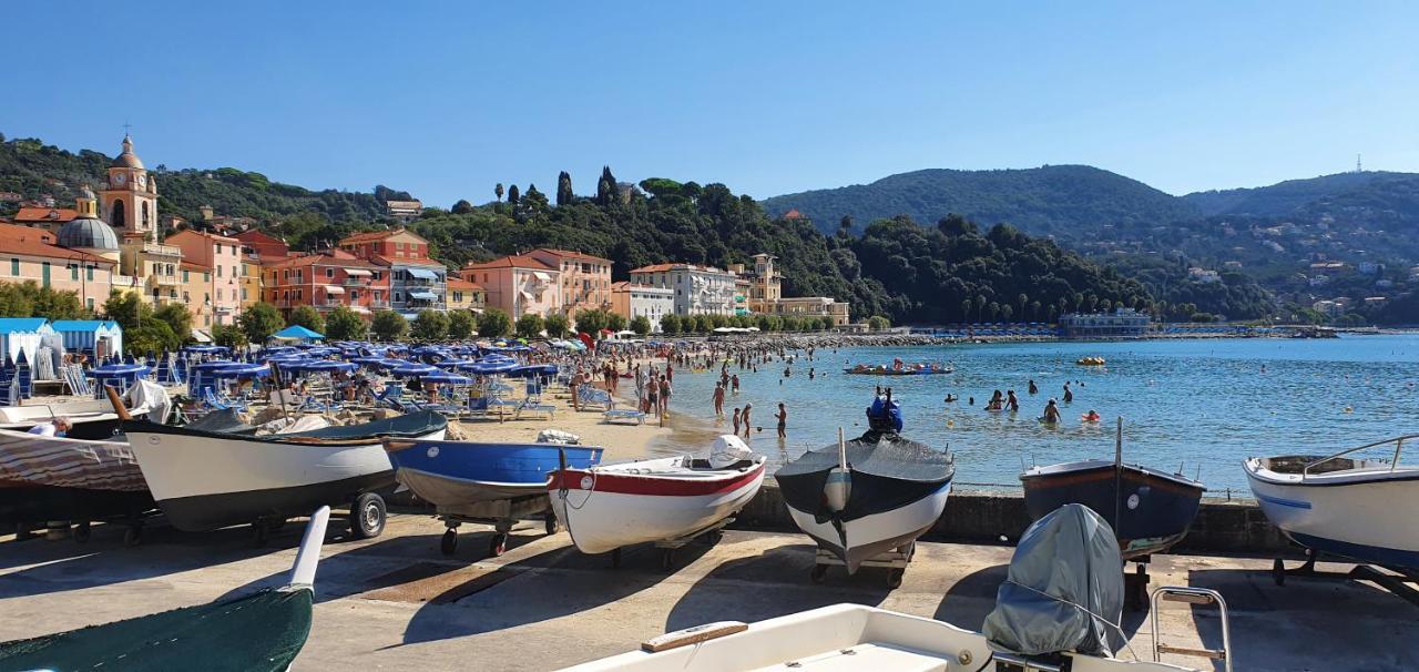 Comodo Al Mare Lerici Bagian luar foto